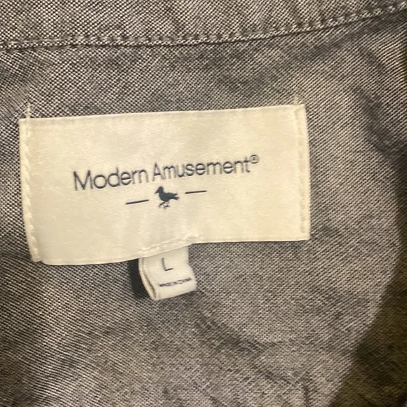 Modern Amusement Button Down Shirt Blue Size Large L EUC - Picture 2 of 8